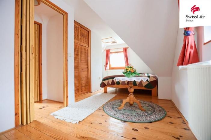 Prodej rodinného domu, Černovice, Husovy sady, 400 m2