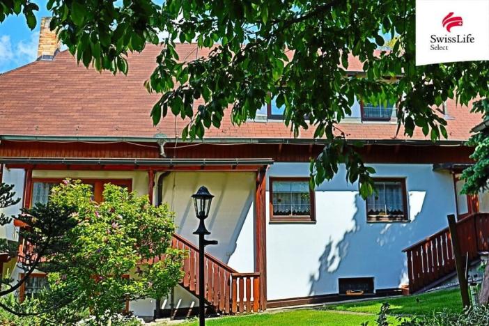 Prodej rodinného domu, Černovice, Husovy sady, 400 m2