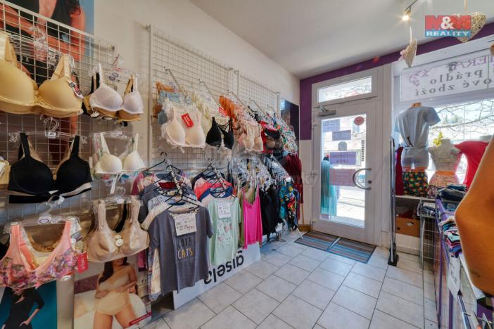 Pronájem obchodního prostoru, Mariánské Lázně, Chebská, 30 m2