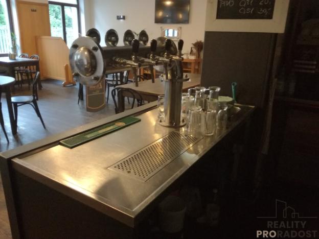 Prodej restaurace, Přerov, Dluhonská, 286 m2