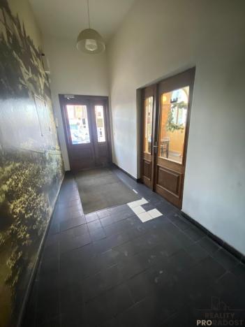 Prodej restaurace, Přerov, Dluhonská, 286 m2