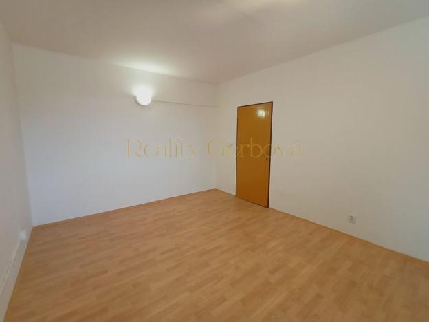 Prodej bytu 2+1, Studená, Komenského, 57 m2