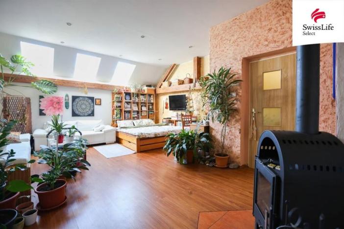 Prodej bytu 3+1, Nové Hrady, Navrátilova, 107 m2