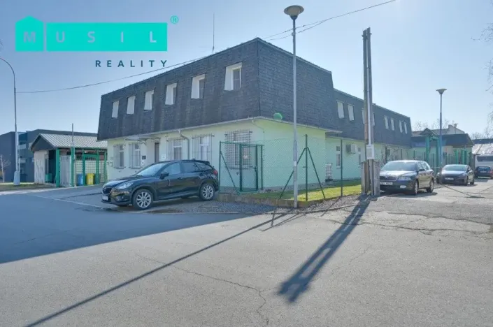 Prodej kanceláře, Olomouc - Neředín, 1500 m2