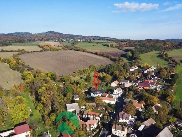 Prodej rodinného domu, Měrunice, 2560 m2