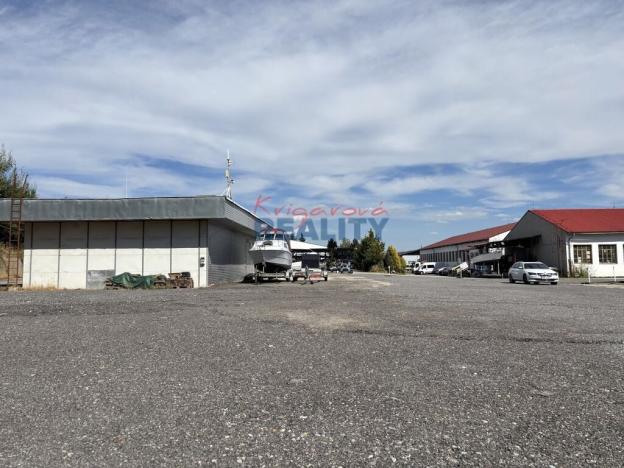 Pronájem komerční nemovitosti, Lišov, Miletínská, 2000 m2