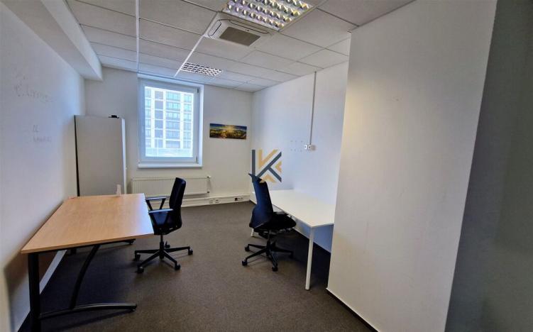 Pronájem kanceláře, Praha - Vysočany, Kolbenova, 394 m2