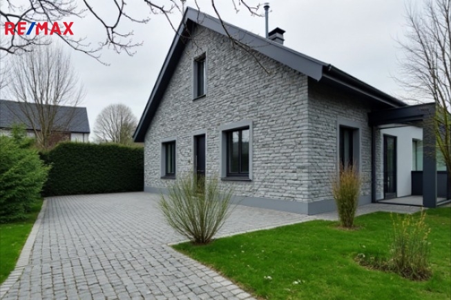 Prodej rodinného domu, Pardubice - Mnětice, Černoborská, 120 m2