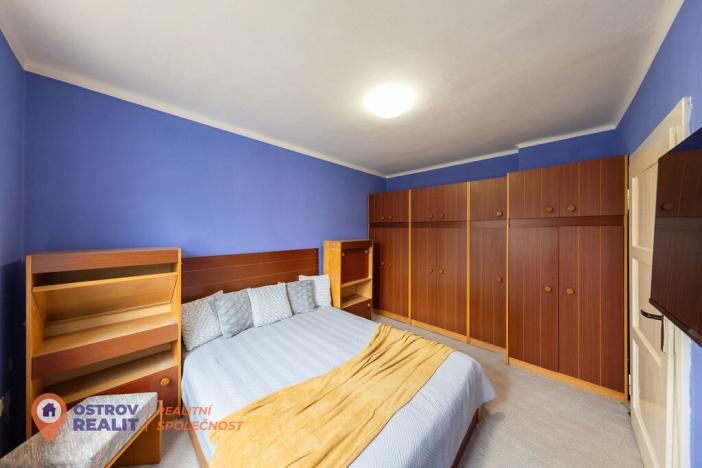 Prodej bytu 3+1, Krnov, Nádražní, 78 m2