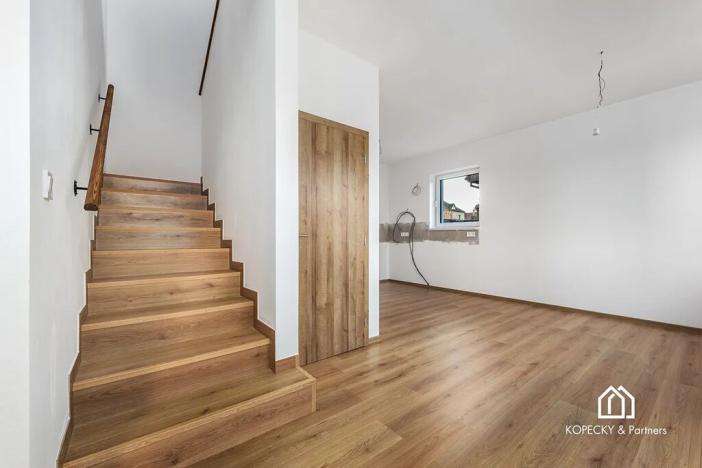 Prodej bytu 5+kk, Praha - Běchovice, Pplk. Nováčka, 139 m2