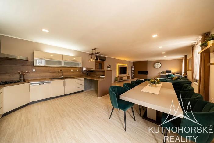 Prodej rodinného domu, Kutná Hora, Zvěřinova, 317 m2