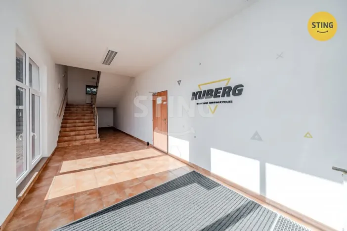 Prodej výrobních prostor, Mankovice, 2880 m2