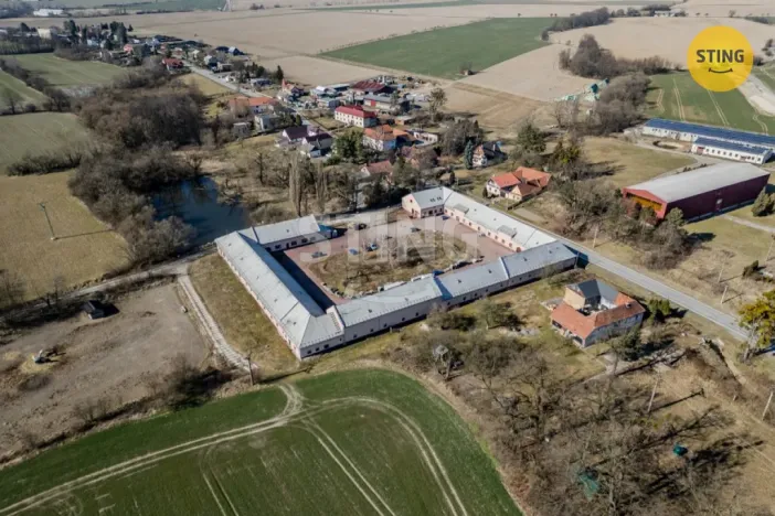 Prodej výrobních prostor, Mankovice, 2880 m2