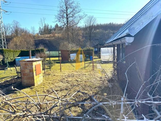 Prodej chaty, Hostinné, 18 m2