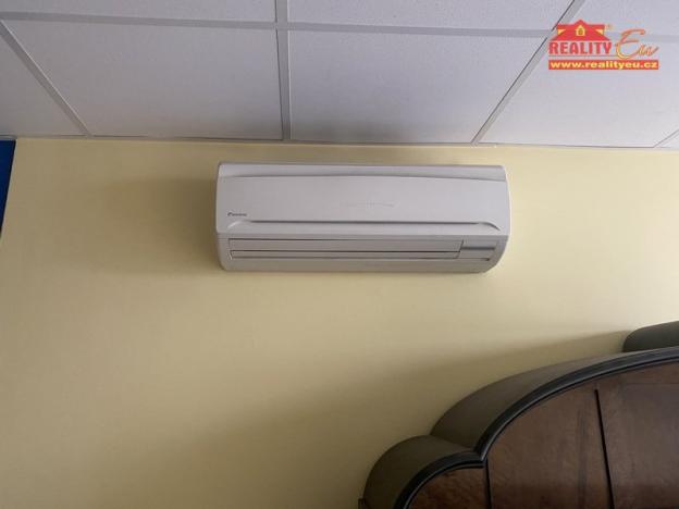 Prodej skladu, Rychnovek, 7200 m2