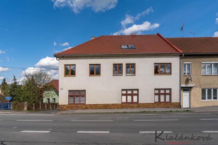Prodej vícegeneračního domu, Vizovice, Říčanská, 250 m2