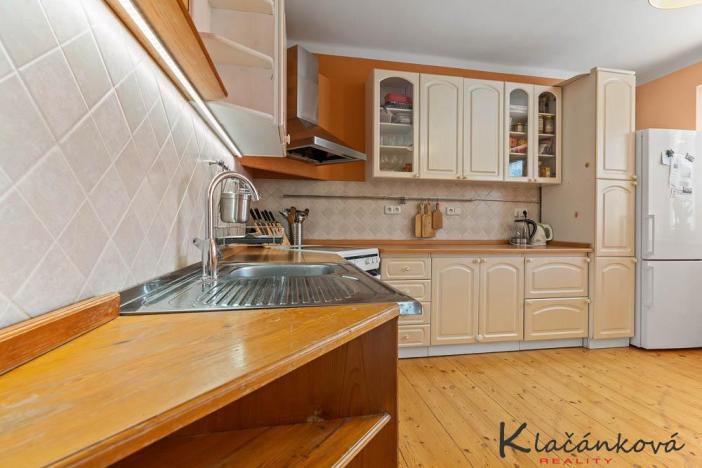 Prodej vícegeneračního domu, Vizovice, Říčanská, 250 m2