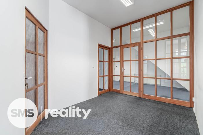 Pronájem obchodního prostoru, Troubsko, Jihlavská, 450 m2