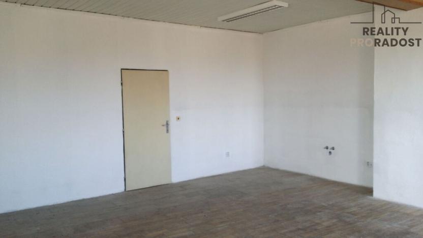 Pronájem obchodního prostoru, Vavřinec, 400 m2