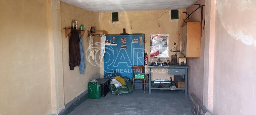 Prodej garáže, Děčín, Růžová, 21 m2