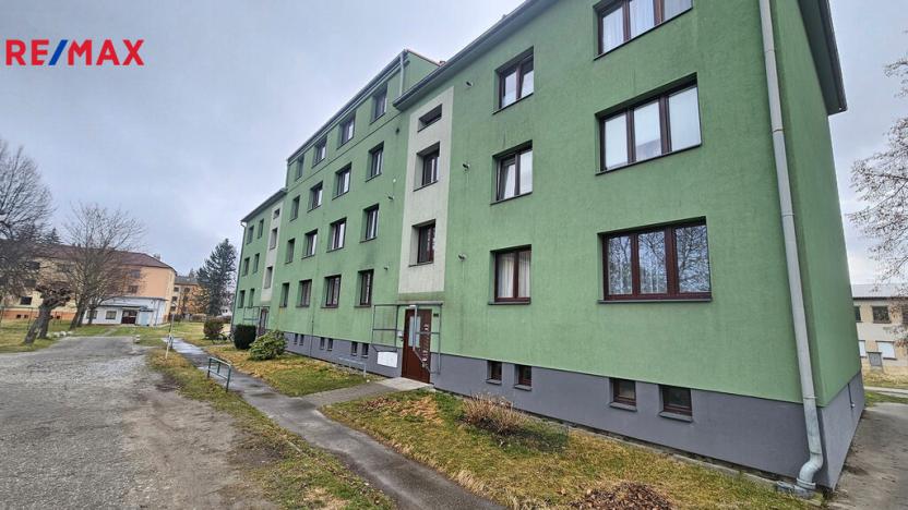 Pronájem bytu 2+1, Třeboň - Třeboň II, Nádražní, 58 m2