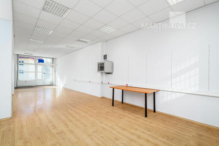 Prodej obchodního prostoru, Praha - Motol, Brdlíkova, 100 m2