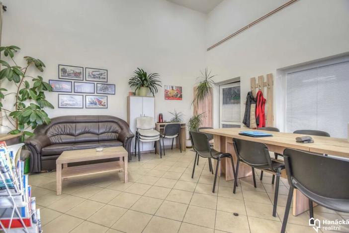 Prodej výrobních prostor, Olomouc, Železniční, 192 m2