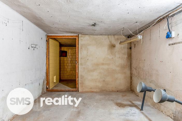 Pronájem obchodního prostoru, Karviná - Ráj, Borovského, 691 m2