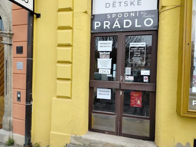 Pronájem obchodního prostoru, Chrudim - Chrudim I, Resselovo náměstí, 41 m2