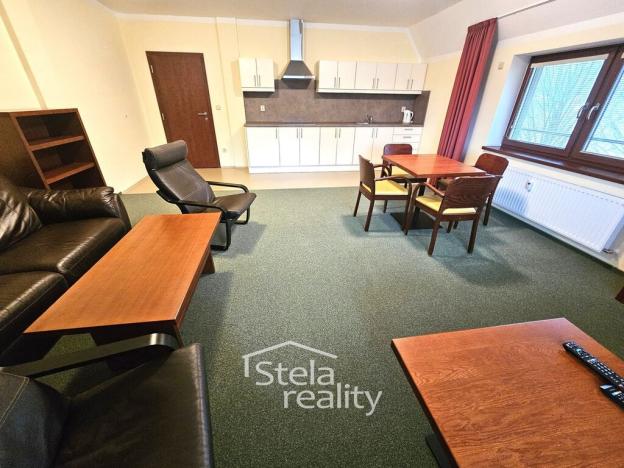 Pronájem bytu 2+kk, Krnov, Ježník, 60 m2