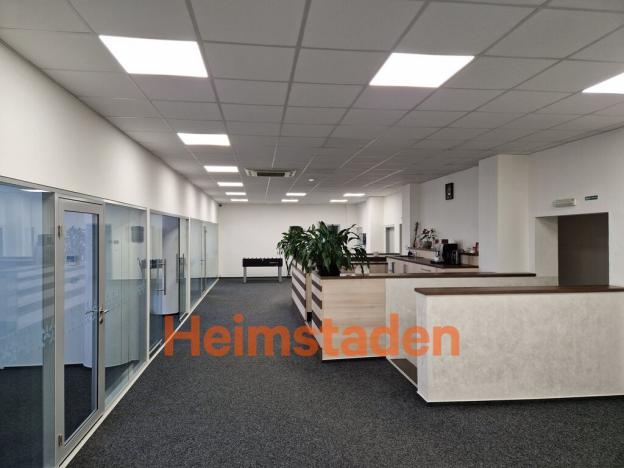 Pronájem obchodního prostoru, Havířov - Město, Hlavní třída, 30 m2