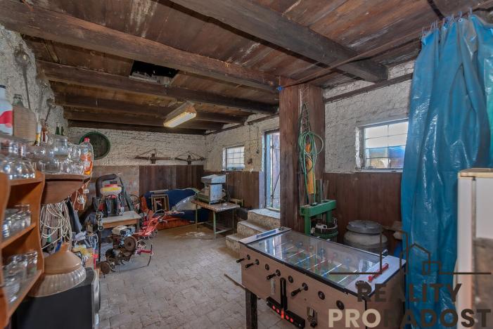 Prodej vinného sklepa, Strachotice, 450 m2