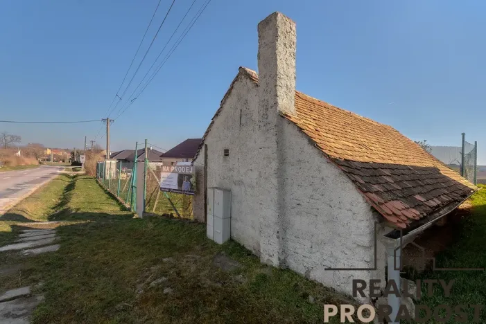 Prodej vinného sklepa, Strachotice, 450 m2