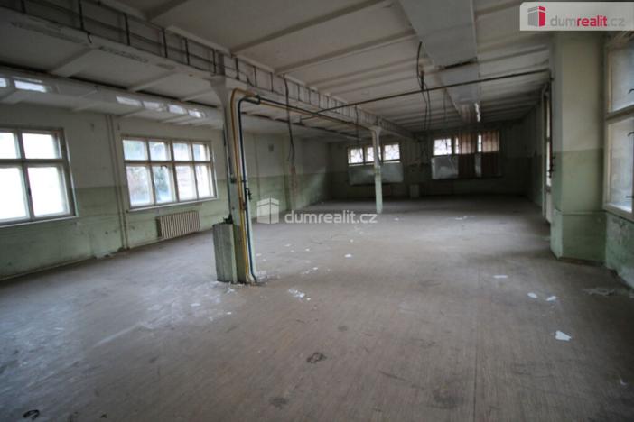 Prodej komerční nemovitosti, Kraslice, Pod nádražím, 1600 m2