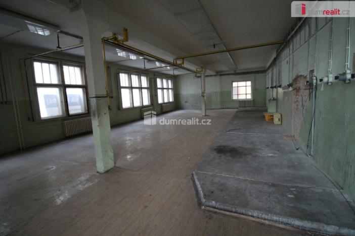 Prodej komerční nemovitosti, Kraslice, Pod nádražím, 1600 m2