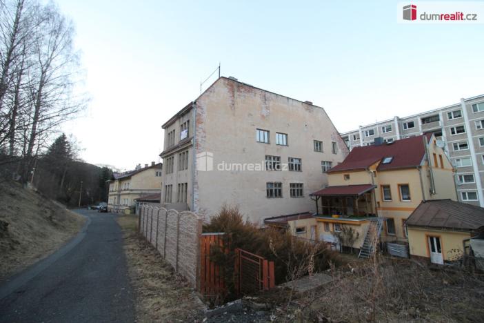 Prodej komerční nemovitosti, Kraslice, Pod nádražím, 1600 m2