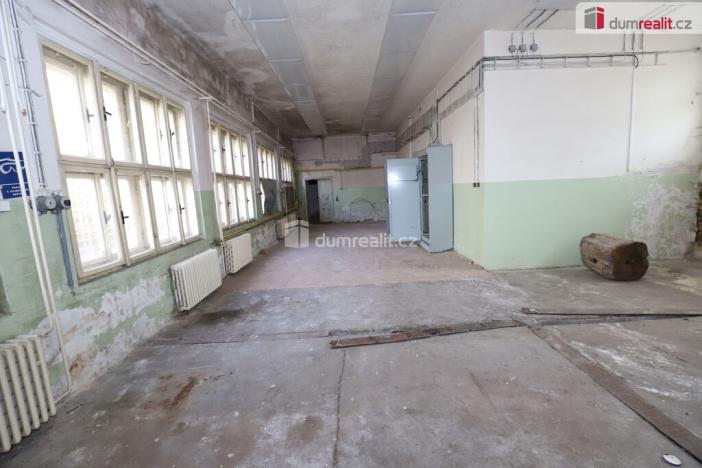 Prodej komerční nemovitosti, Kraslice, Pod nádražím, 1600 m2