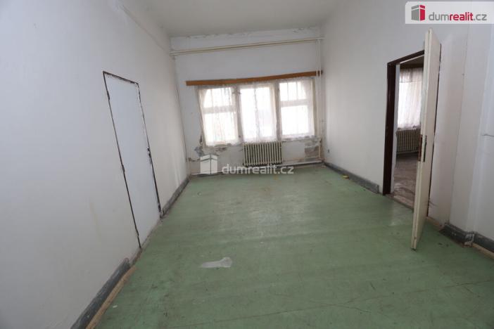 Prodej komerční nemovitosti, Kraslice, Pod nádražím, 1600 m2