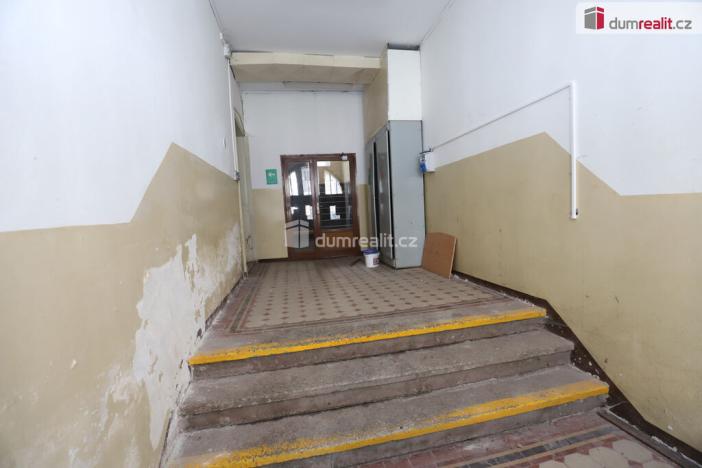 Prodej komerční nemovitosti, Kraslice, Pod nádražím, 1600 m2