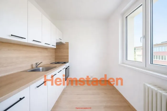 Pronájem bytu 2+1, Karviná - Ráj, Školská, 53 m2