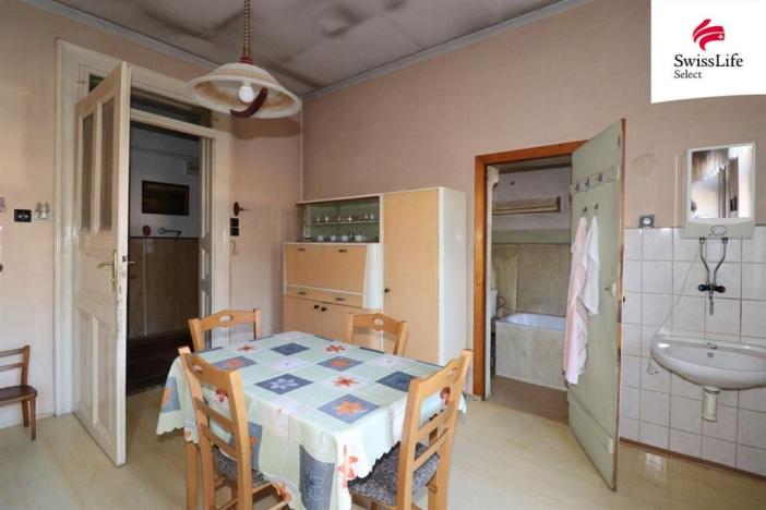 Prodej bytu 2+1, Nejdek, náměstí Karla IV., 74 m2