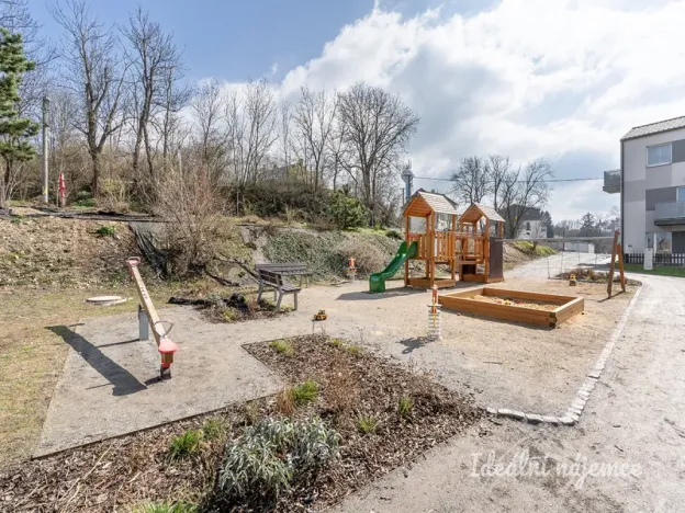 Pronájem bytu 1+kk, Tuchoměřice, V Kněžívce, 22 m2