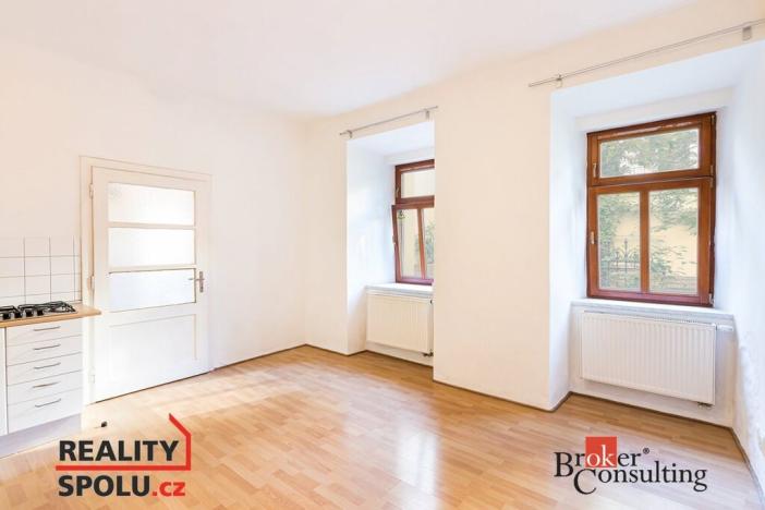 Pronájem bytu 2+kk, Brno - Veveří, Slovákova, 35 m2