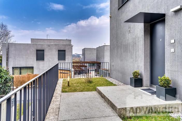 Prodej bytu 4+kk, Praha - Ruzyně, Pod Karlovarskou silnicí, 120 m2