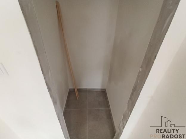 Prodej rodinného domu, Veltruby, K zastávce, 140 m2