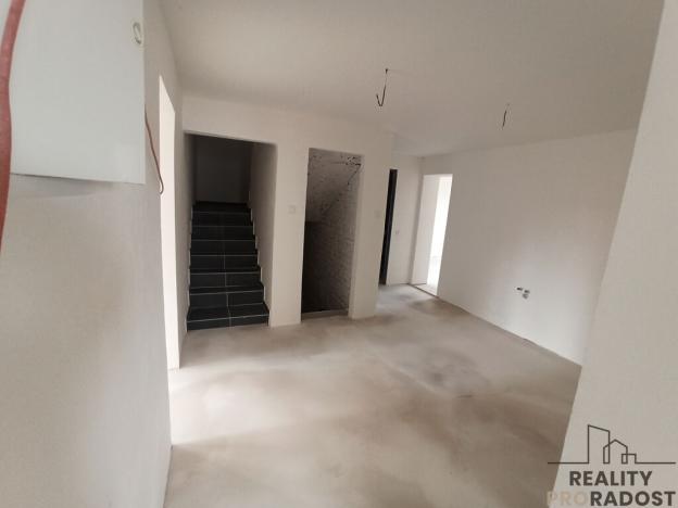 Prodej rodinného domu, Veltruby, K zastávce, 140 m2