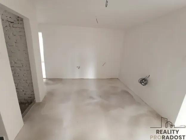 Prodej rodinného domu, Veltruby, K zastávce, 140 m2