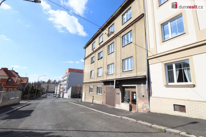 Pronájem obchodního prostoru, Karlovy Vary - Rybáře, Kosmonautů, 35 m2