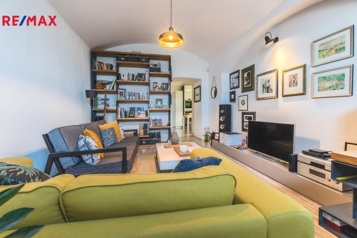 Prodej bytu 3+1, Praha - Vinohrady, U Havlíčkových sadů, 75 m2