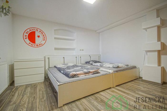 Prodej rodinného domu, Žulová, Hlavní, 119 m2